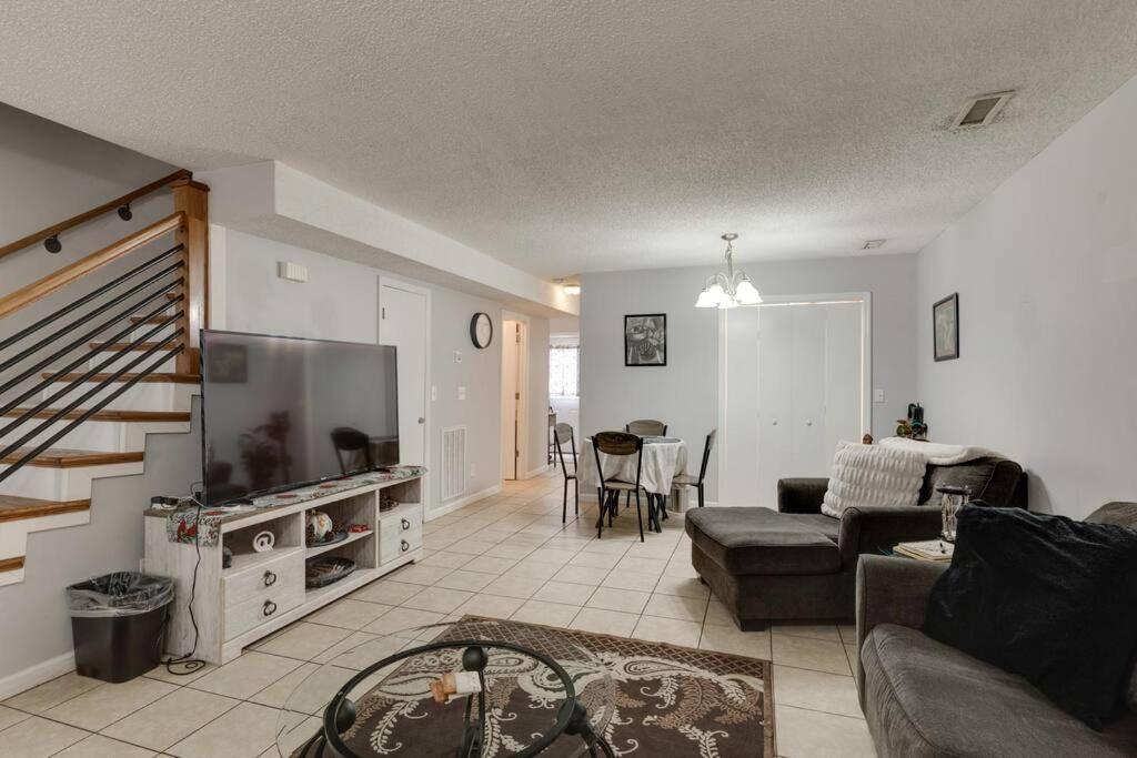 Lovely 2 Bdr Condo With Balcony 2M To Broadway Nashville Dış mekan fotoğraf